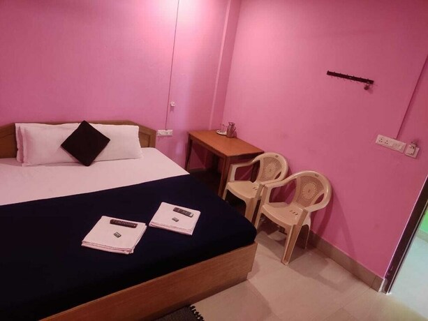 Imagen de la habitación del Coconhuts Beach Resort. Foto 13