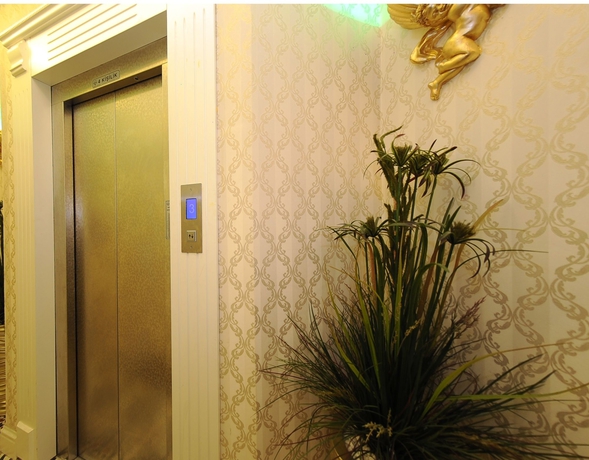 Imagen de los interiores del Coliseum, Estambul. Foto 15