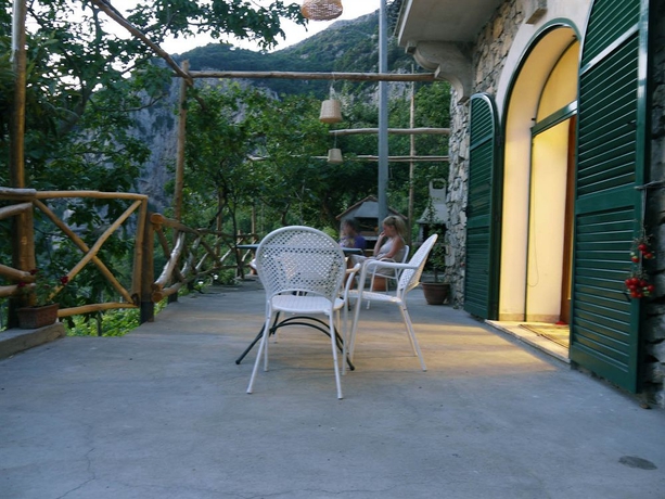 Imagen de los exteriores del Colle dell'Ara. Foto 8