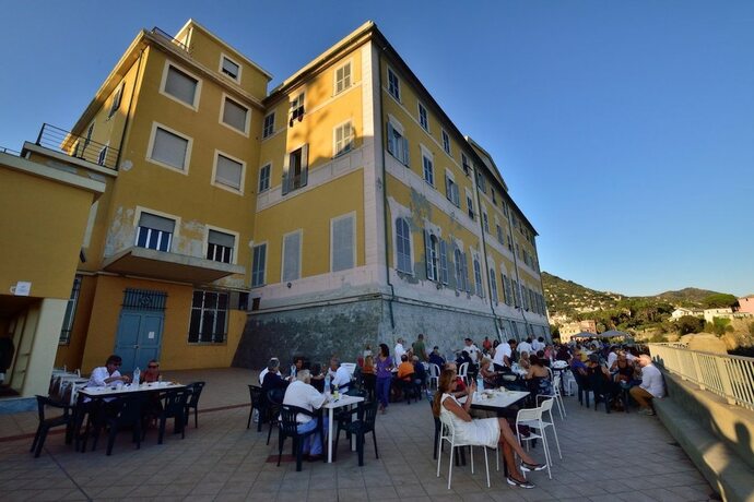 Imagen general del Collegio Emiliani. Foto 6