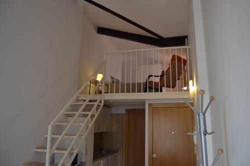 Imagen de la habitación del Comet Suites Elvira 109. Foto 5