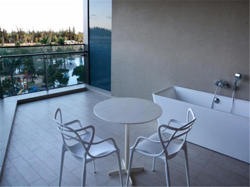 Imagen de la habitación del Comfort Hotel King Bay. Foto 7