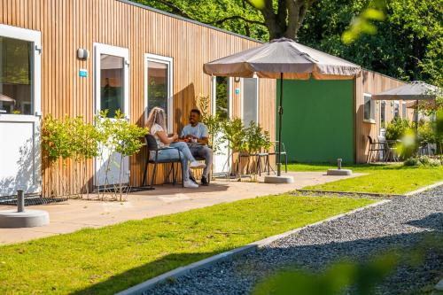 Imagen general del Comfort Rooms by EuroParcs Het Amsterdamse Bos. Foto 8