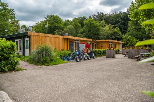 Imagen general del Comfort Rooms by EuroParcs Het Amsterdamse Bos. Foto 13