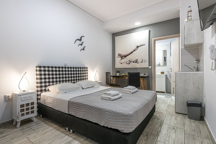 Imagen de la habitación del Comfort Stay Athens Airport Hotel - FREE shuttle from and to the airport. Foto 4