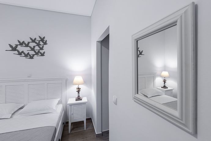 Imagen de la habitación del Comfort Stay Athens Airport Hotel - FREE shuttle from and to the airport. Foto 15