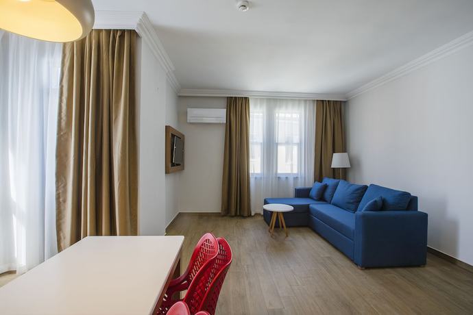 Imagen de la habitación del Comfort Suites, ALANYA. Foto 15