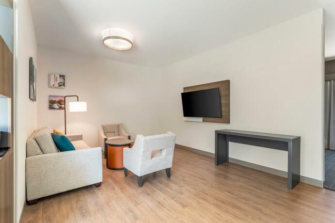 Imagen general del Comfort Suites Gatlinburg Downtown-Convention Center. Foto 40