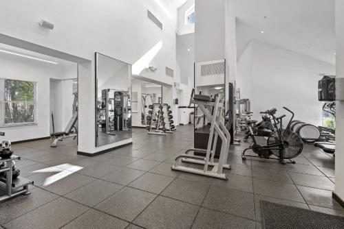 Imagen general del Comfy Apartments at Sheridan Ocean Club in Florida. Foto 12
