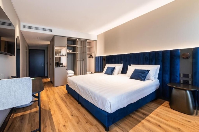 Imagen de la habitación del Como Hills Hotel. Foto 9