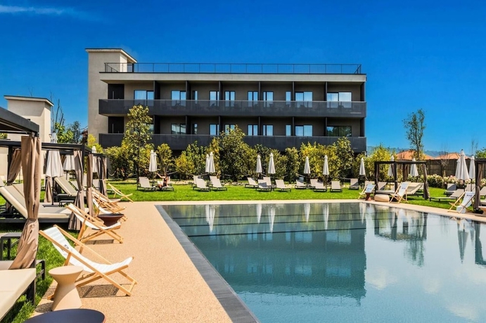 Imagen general del Como Hills Hotel. Foto 1