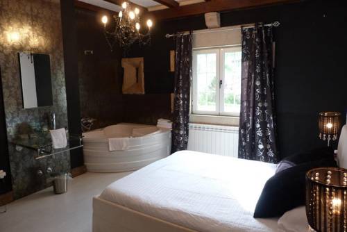 Imagen de la habitación del Complejo Puente Romano. Foto 14