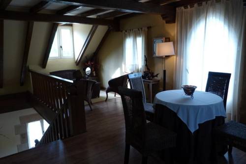 Imagen de la habitación del Complejo Puente Romano. Foto 15