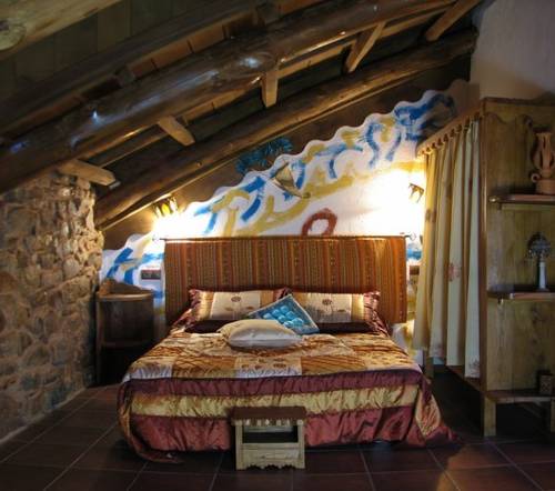 Imagen de la habitación del Complejo Rural Agoga De Las M&eacute;dulas. Foto 2
