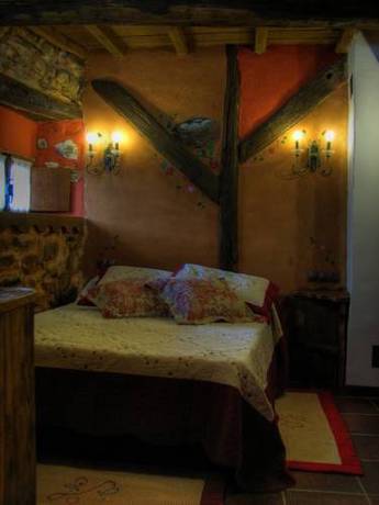 Imagen de la habitación del Complejo Rural Agoga De Las M&eacute;dulas. Foto 3