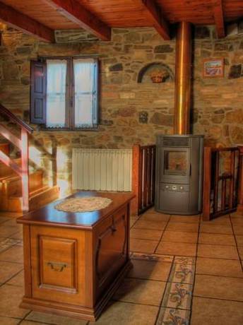 Imagen de la habitación del Complejo Rural Agoga De Las M&eacute;dulas. Foto 16