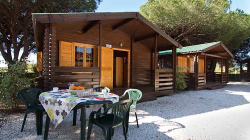 Imagen de la habitación del Complejo Turístico Cabopino. Foto 11