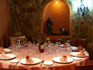 Imagen del bar/restaurante del Complejo Turístico La Muralla. Foto 4