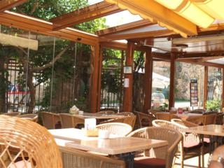 Imagen del bar/restaurante del Complejo Turístico La Muralla. Foto 5