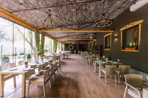 Imagen general del Complex Turistic Codru. Foto 7