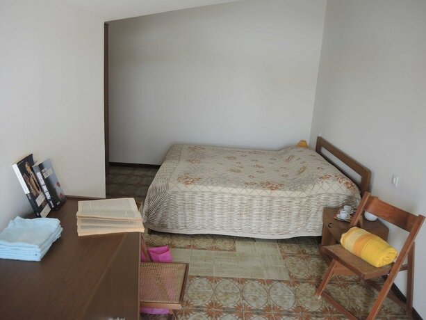 Imagen general del Condominio Carina. Foto 6