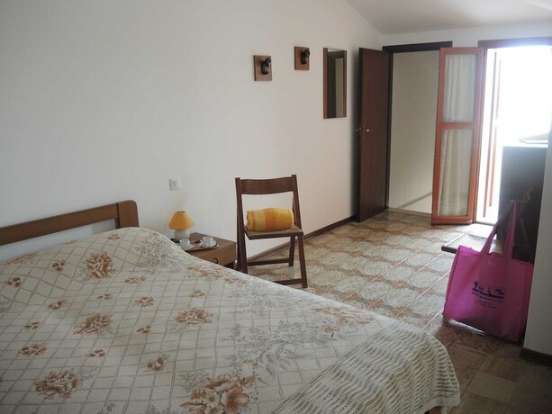 Imagen general del Condominio Carina. Foto 8