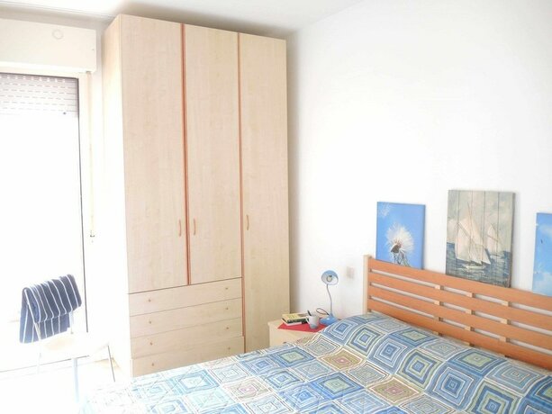 Imagen general del Condominio Carina. Foto 13