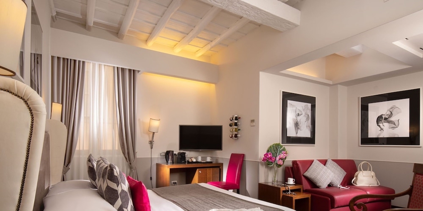 Imagen de la habitación del Condotti Palace. Foto 5