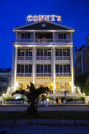 Imagen general del Conny's Boutique Hotel - Adults Only. Foto 1