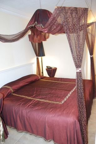 Imagen del bar/restaurante del Conny's Boutique Hotel - Adults Only. Foto 6