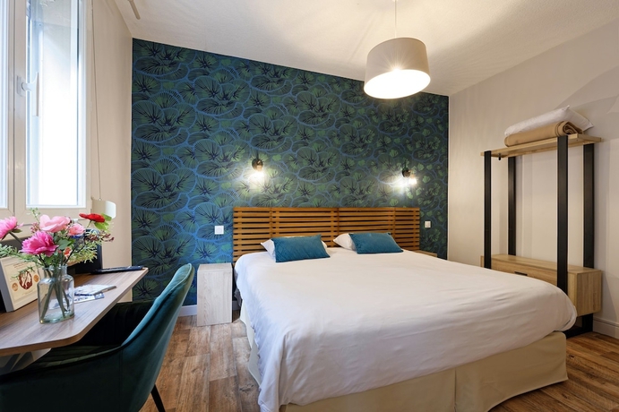 Imagen de la habitación del Contact H&ocirc;tel du Commerce et son restaurant C&ocirc;te &agrave; C&ocirc;te. Foto 15