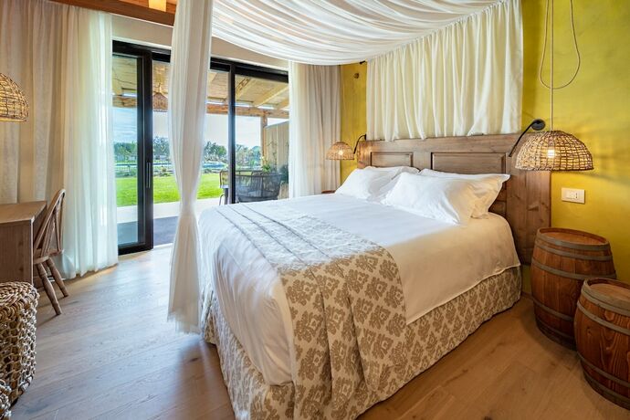 Imagen de la habitación del Conti Thun Wine Resort. Foto 17