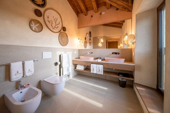 Imagen de la habitación del Conti Thun Wine Resort. Foto 20