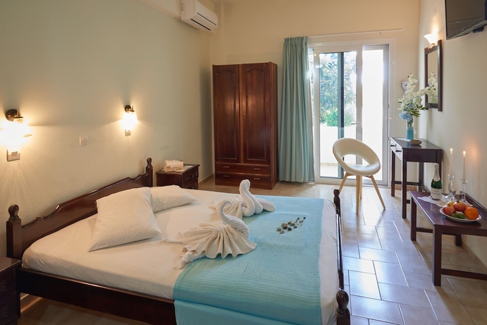 Imagen de la habitación del Corali Studios, Agios Vasileios. Foto 15