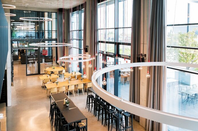 Imagen general del Coreum Hotel. Foto 8