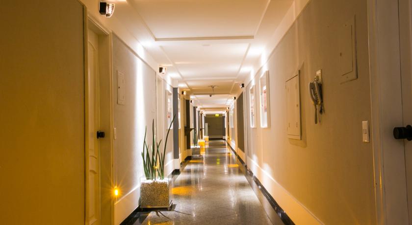 Imagen de los interiores del Corinto, Villa Isabel. Foto 11