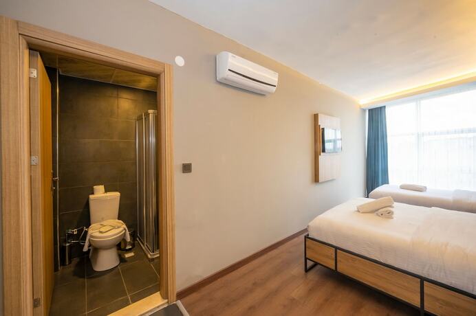 Imagen de la habitación del Corlu Dem Hotel. Foto 16