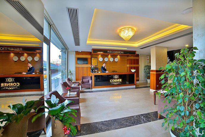 Imagen de los interiores del Corner Hotel. Foto 18