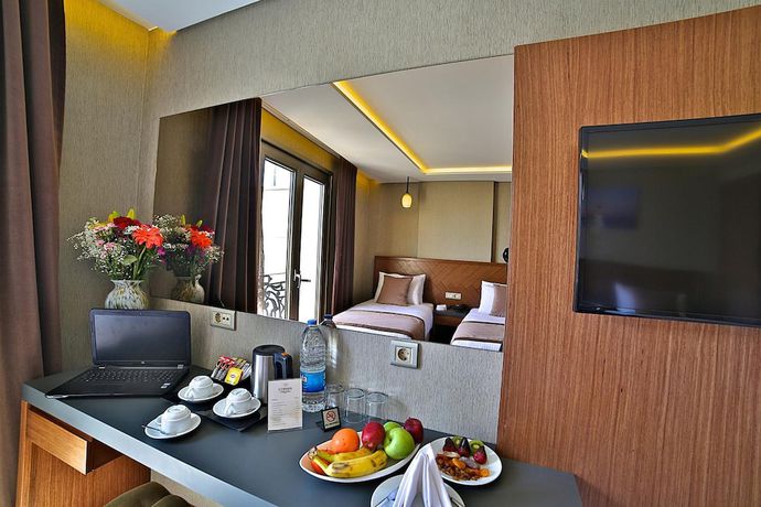 Imagen de la habitación del Corner Hotel. Foto 4