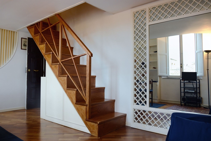 Imagen de los interiores del Coronari. Foto 15