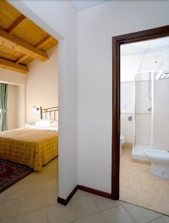 Imagen de la habitación del Corte Aragonese. Foto 9