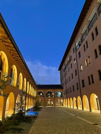 Imagen general del Corte Milano - Hostel. Foto 10