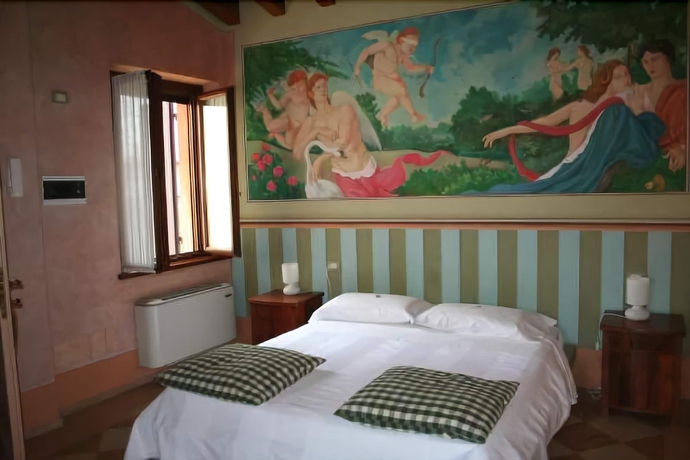 Imagen de la habitación del Corte Uccellanda. Foto 5