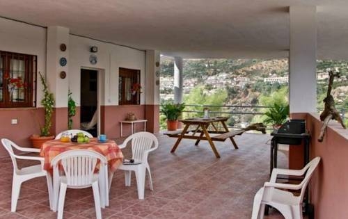 Imagen general del Cortijo Cuesta Herrero. Foto 6