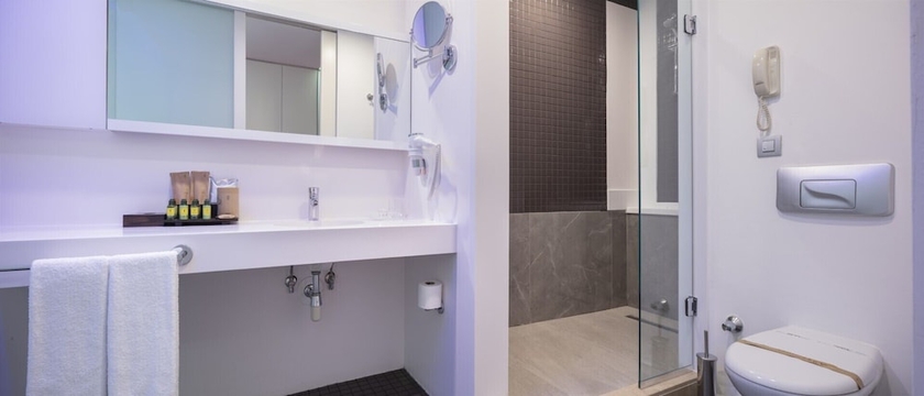 Imagen de la habitación del Cosmos Health Center by Medworld. Foto 17