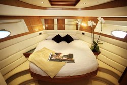 Imagen general del Costa Brava Luxury Yacht. Foto 5