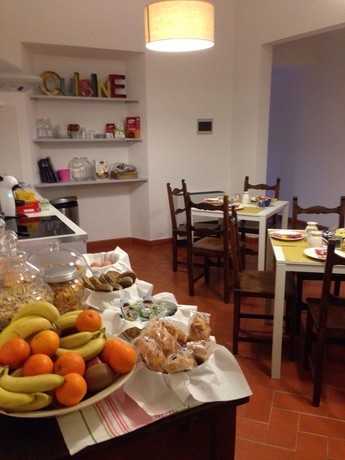 Imagen del bar/restaurante del Cosy House. Foto 2