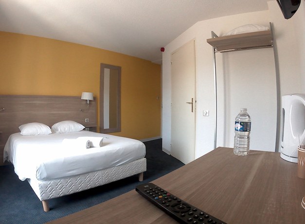 Imagen de la habitación del Couett\' Hôtel Brest. Foto 10