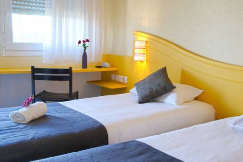 Imagen general del Couett'hotel Saint Jean D'ang&eacute;ly. Foto 1