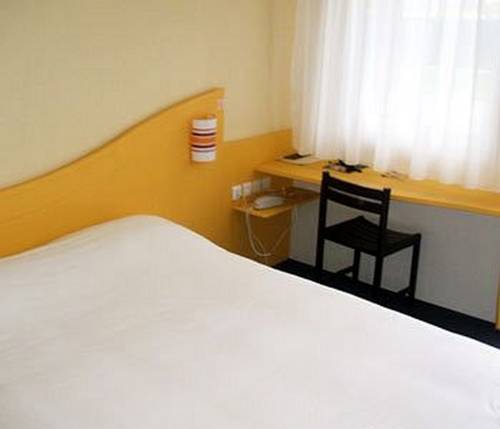 Imagen de la habitación del Couett'hotel Saint Jean D'ang&eacute;ly. Foto 6